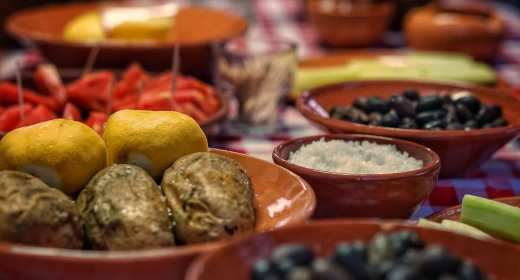 Discovering the Culinary Secrets of Cretan Cuisine