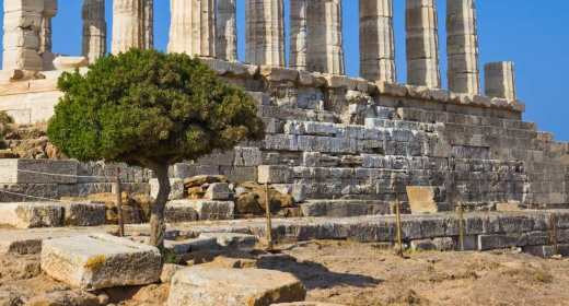 Exploring the Ancient City of Phaistos and Agia Triada