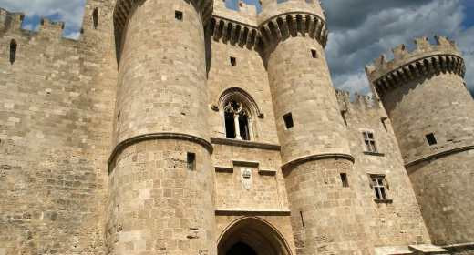In the Footsteps of the Knights of St. John: Exploring the Old Town of Rhodes