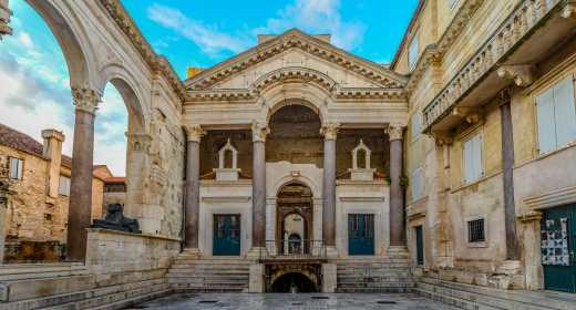 Exploring Dalmatia's Treasures: A Visit to Split, Salona, and Trogir