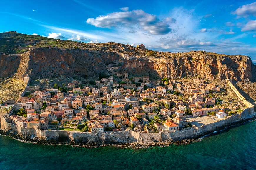 Blooming Beauties Monemvasia