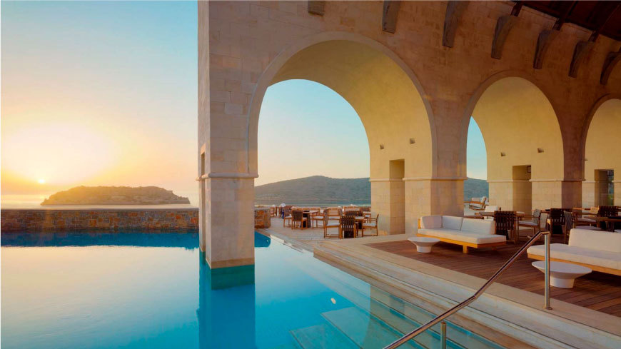 Top Hotel Choice for Myk Sant Crt Blue Palace