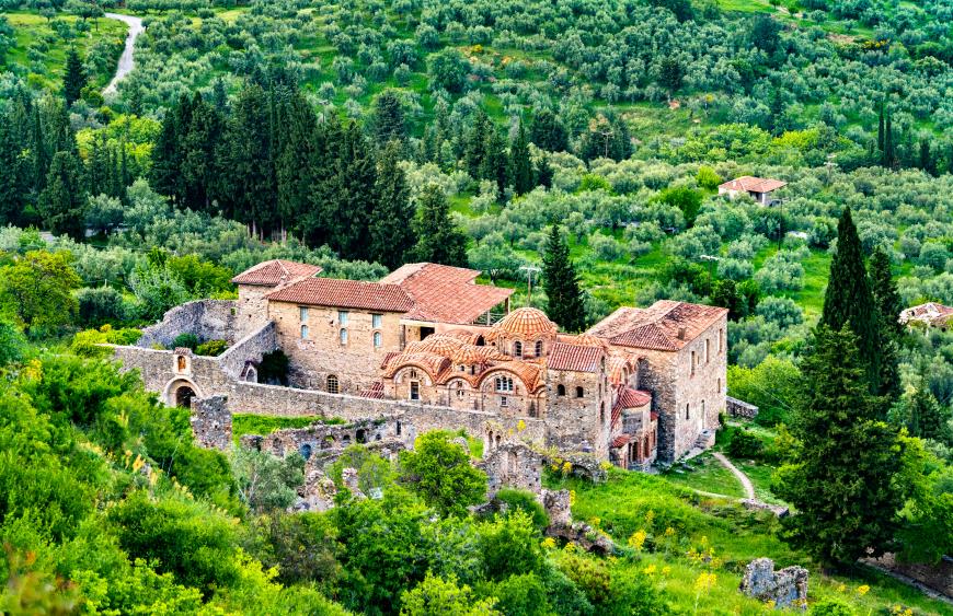 our favorite spots for a secluded stay in greece mystras